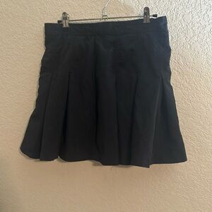 Wilson Black Pleated Skirt.